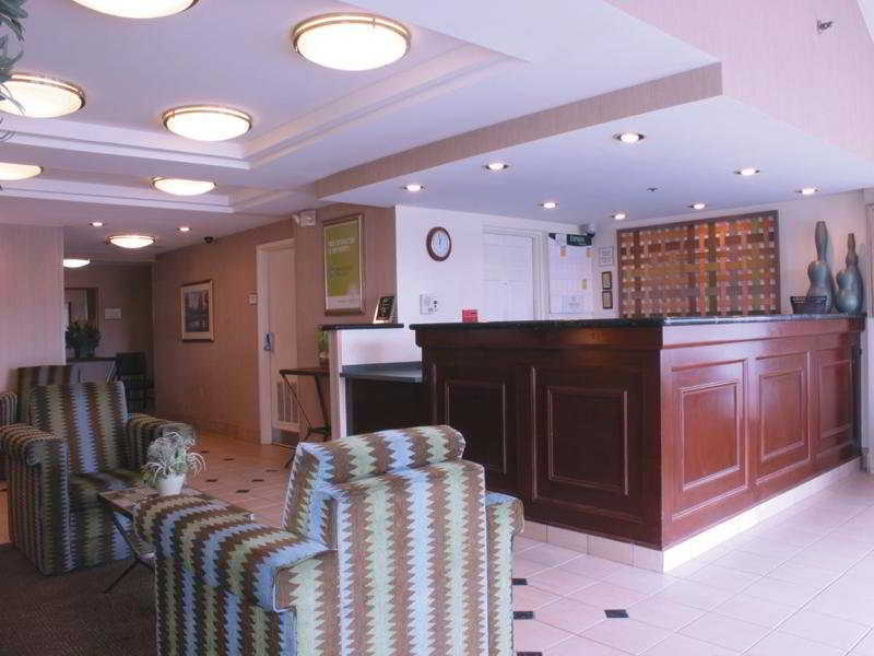 La Quinta By Wyndham Baltimore N / White Marsh Rosedale Beltér fotó